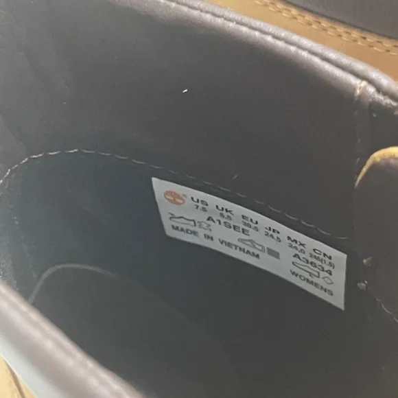 Timberland - Picture 2 of 3